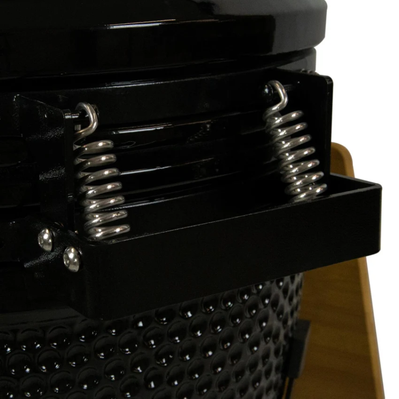 Inferno Kamado large hinge close up