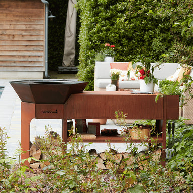 Barbecook Nestor Island in garden