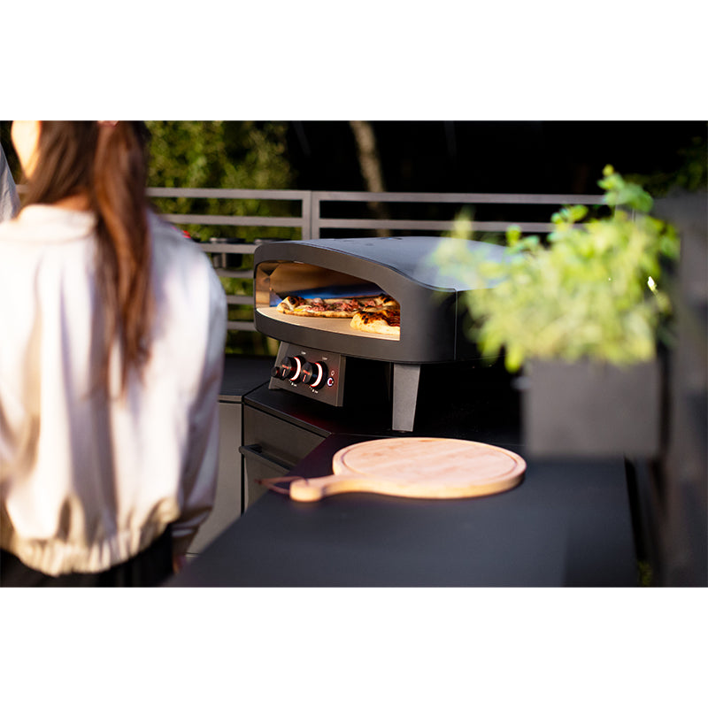 Cozze 24inch Black Edition Gas Pizza Oven cooking pizza