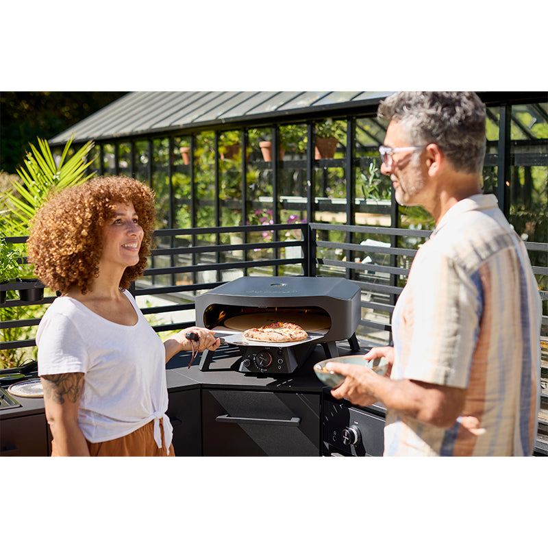 Cozze Gas Pizza Oven outside cooking