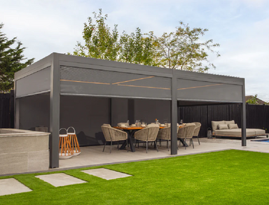 Suns_Lifestyle_Luxe_louver_screen_half_view