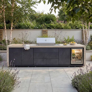 Maze Monarch outdoor kitchen outside