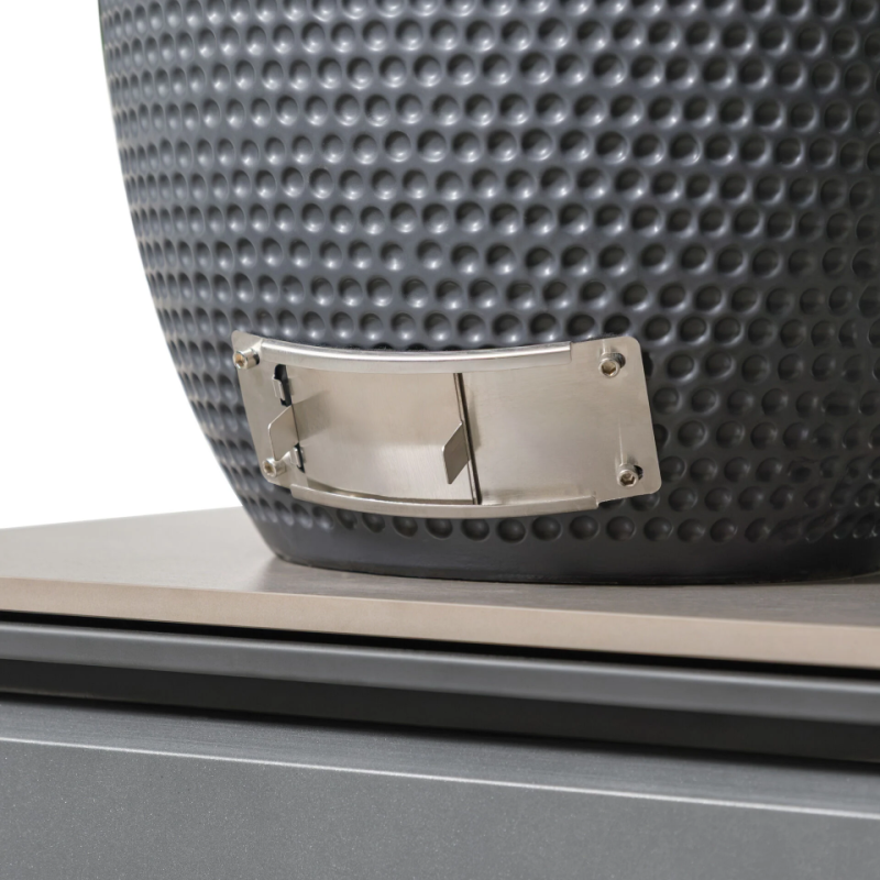 Maze 42338 Ember 18in Kamado Egg Grill Bottom closed air vent