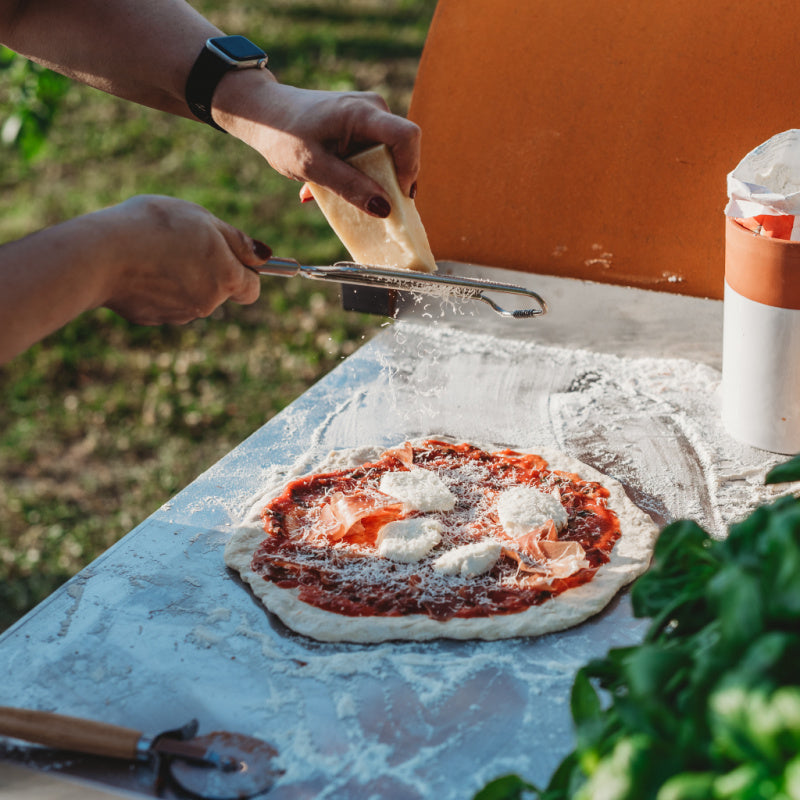 Pizzo_studio_pizza_with_cheese