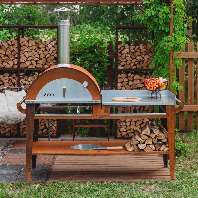 Pizzo_XL_set_studio_outside