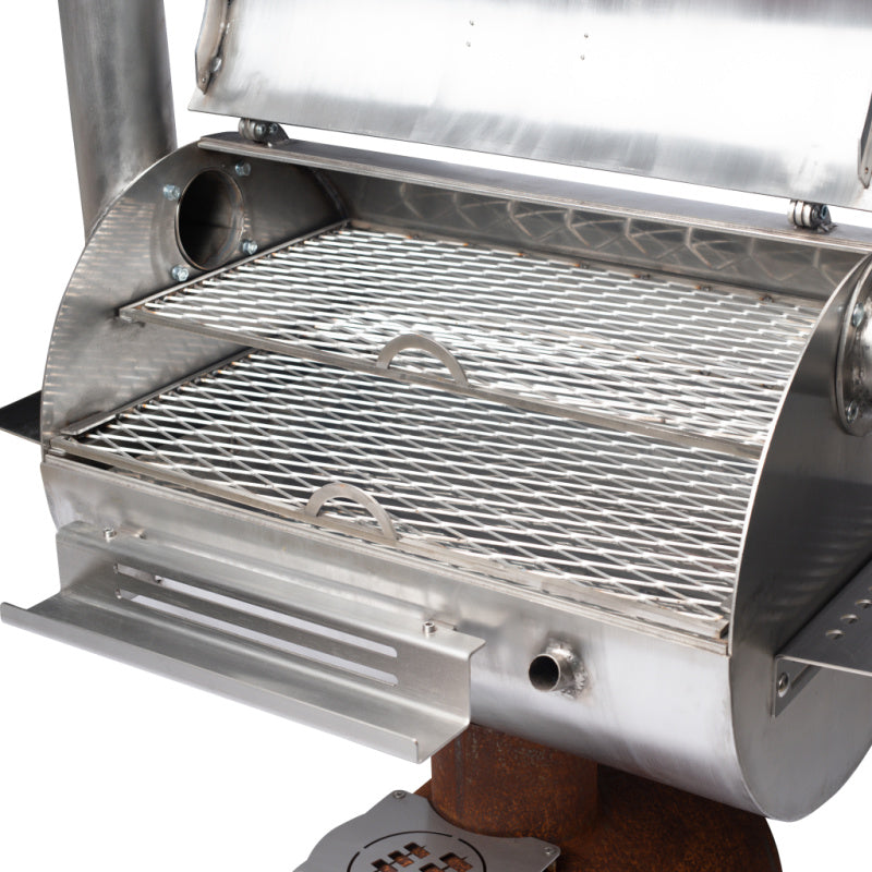 Smoky-BeastSilver_open_showing_plates