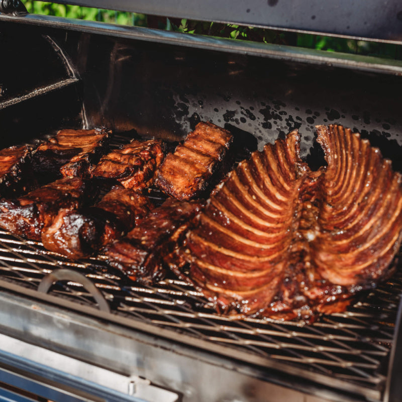 Smoky-BeastSilver_cooking_more_ribs