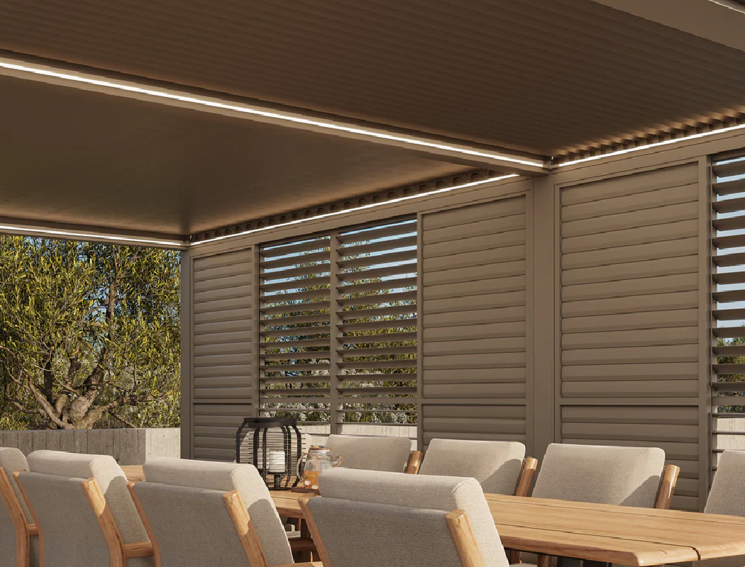 Suns_Lifestyle_Luxe_Louvered_sidewall-2sides