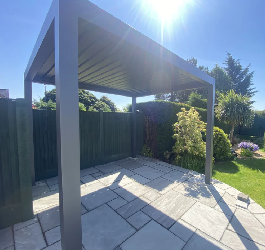 Suns_Lifestyle_Luxe_louver_4Leg-manual-sunshine
