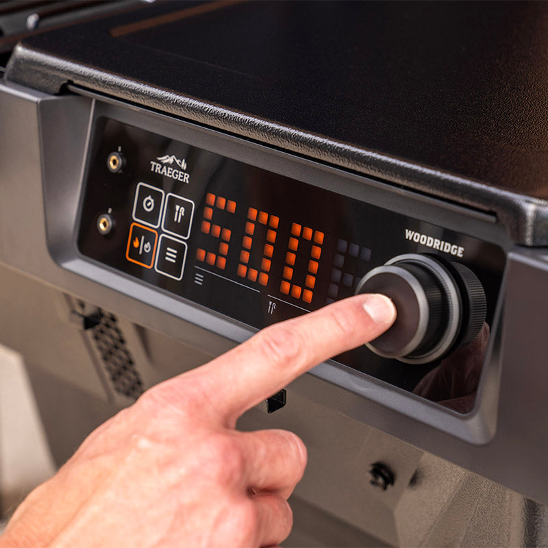 Traeger Woodridge showing close up of controller panel