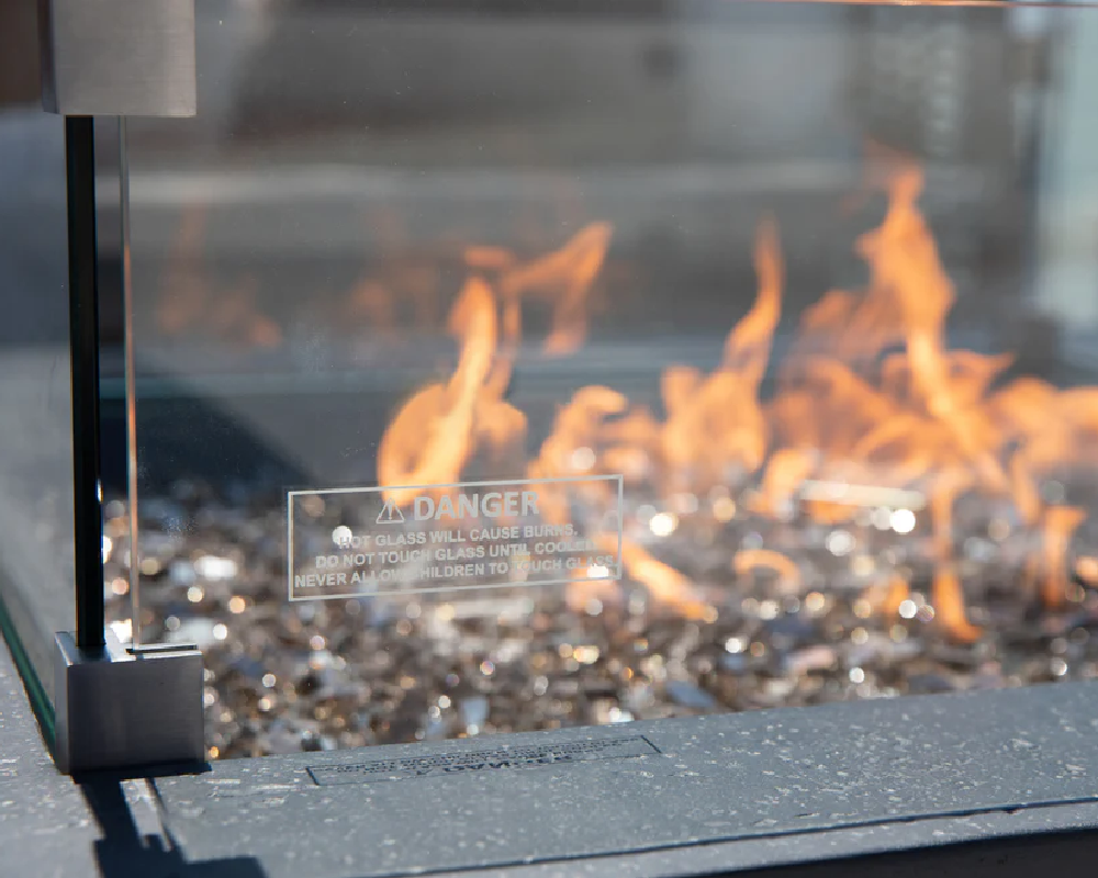 SunsLifestyle-cannes-fire-table-fire-close-up