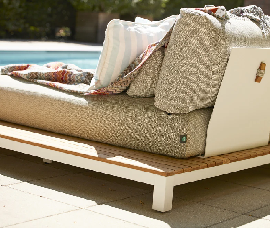 SunsLifestyle-evora-lounge-collection-rear_view
