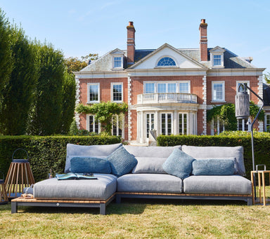 evora-chaise-collection-front_house_view
