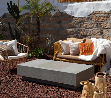 SunsLifestyle-monte-carlo-fire-table-closed_right_view