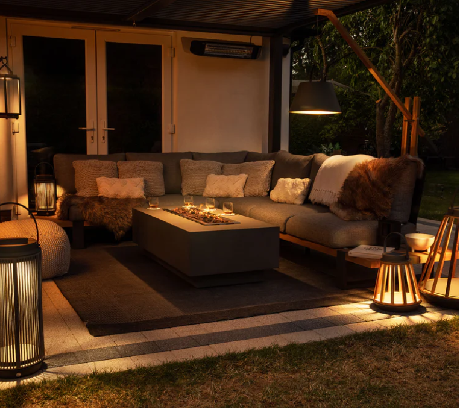 SunsLifestyle-positano-fire-table-night-view
